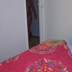 Miss Has A Holiday Wank - Nude Girls, Big Tits, Masturbation, Toys, Shaved, Close-Ups, Amateur