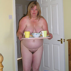 Fiona At Home - Nude Amateurs, BBW, Big Tits