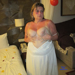 Punta Cana Vacation - BBW, Big Tits, Brunette, Amateur