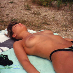 Pic #1 Puffy Nipples - Topless Wives, Brunette, Outdoors