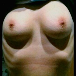 Medium tits of my girlfriend - Tonya