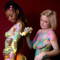 Pic #8 Paint Play - Nude Girls, Big Tits, Blonde, Ebony, Amateur