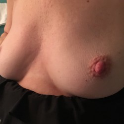 Medium tits of my room mate - Alisa
