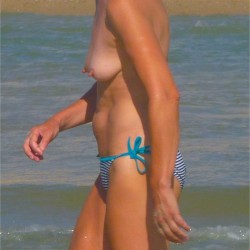 Small tits of a neighbor - WOMAN
