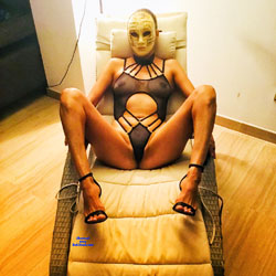 Venice Pleasure - See Through, Toys, Amateur, Wife/Wives, High Heels Amateurs