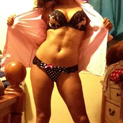 Sexy Latina At Her House - Big Tits, Lingerie, Amateur, GF