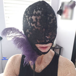 Gifts From My GILF - Mature, Amateur, GF