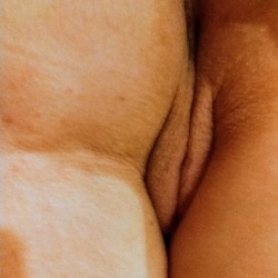 My wife's ass - Red4u