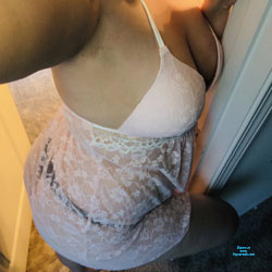 Wife Showing Off - Wife/Wives, Amateur