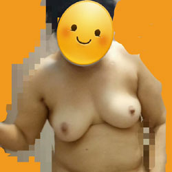 Wife Pics - Nude Wives, BBW, Big Tits, Mature, Bush Or Hairy, Amateur