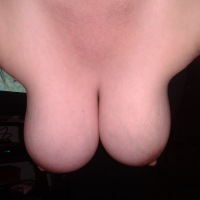 Very large tits of my wife - Mmmounds