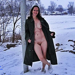 Wife - Big Tits, Brunette, Outdoors, Wife/Wives, Bush Or Hairy, Amateur, Mature