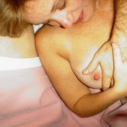 Pic #8 Wife Lindsey NH - Nude Wives, Big Tits, Mature, Bush Or Hairy, Amateur