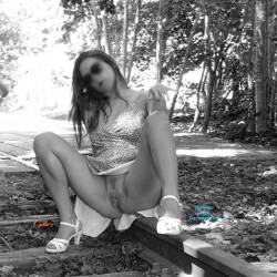 Pic #9 Red Dress 2 - Pantieless Girls, Outdoors, Bush Or Hairy, Amateur, High Heels Amateurs, Dressed