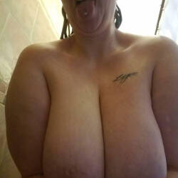 Pic #3 Slutty Mom Cherry From Houston - Big Tits, Brunette, Mature, Amateur