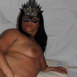 Pic #2 Mas De Mascaras - Nude Girls, Big Tits, Brunette, Amateur