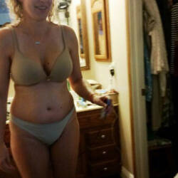 Pic #4 Socal Wife - Mature, Wife/wives, Dressed, Amateur