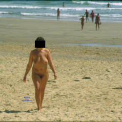 Pic #7 Hangers At The Beach - Nude Girls, Beach, Big Tits, Mature, Outdoors, Amateur, Hanging Tits