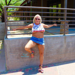 Pic #2 Flashing - Pantieless Girls, Blonde, Public Exhibitionist, Flashing, Outdoors, Amateur