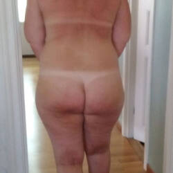 Pic #1 Tanline - Nude Wives, Brunette, Amateur