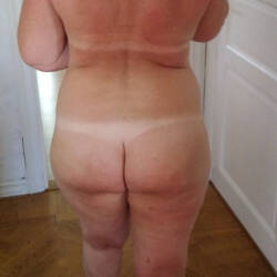 Pic #2 Tanline - Nude Wives, Brunette, Amateur