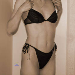 Pic #1 BB In Her Room - Nude Girls, Brunette, Amateur, Medium Tits