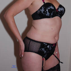 Pic #4 More Random Pics Of Leah - Nude Girls, Mature, Bush Or Hairy, Amateur, Medium Tits