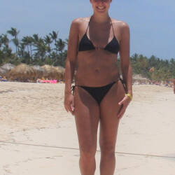 Pic #9 Is She Hot Enough To Be Shown Naked Here? - Brunette, Outdoors, Amateur