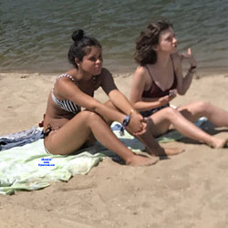Pic #1 Voyeur - Beach, Brunette, Outdoors, Bikini Voyeur