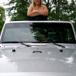 Pic #1 Jeep Babe - Topless Wives, Big Tits, Blonde, Mature, Outdoors, Amateur
