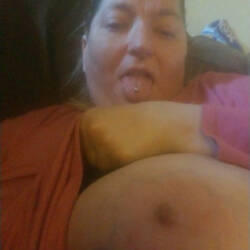 Pic #1 Slutty Mom Shows Her Hairy Cunt - Big Tits, Mature, Amateur