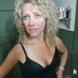 Pic #7 Eternally Exposed Sharon - Nude Girls, Blonde, Mature, Amateur