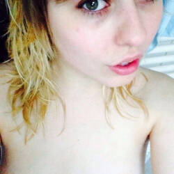Pic #2 Selfies - Amateur