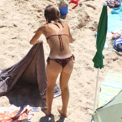 Pic #8 Beauty Before And After Shower On The Beach - Beach, Brunette, Outdoors, Bikini Voyeur