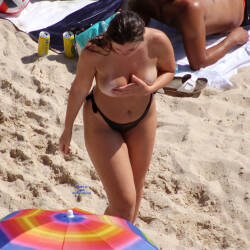 Pic #7 Hand Up! - Topless Girls, Beach, Big Tits, Brunette, Outdoors, Beach Voyeur