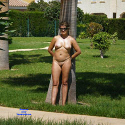 Pic #2 Madura Exhibida - Nude Amateurs, Brunette, Mature, Outdoors, Amateur