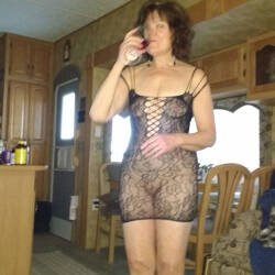 Pic #3 Toy Time - Lingerie, Mature, Amateur
