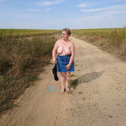 Pic #2 Quelques Balades - Big Tits, Blonde, Outdoors, Amateur
