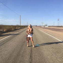 Pic #3 Yolo - Topless Amateurs, Big Tits, Blonde, Public Exhibitionist, Outdoors, Amateur, Mature