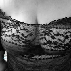 Pic #2 Natural - Big Tits, Mature, Amateur