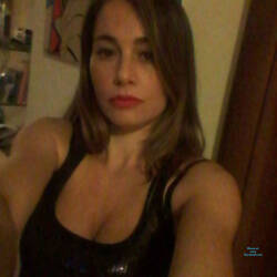 Pic #3 Mia Moglie Marzia Di Alghero - Wives In Lingerie, Big Tits, Amateur