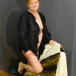 Pic #3 Nadia - Mature, Amateur