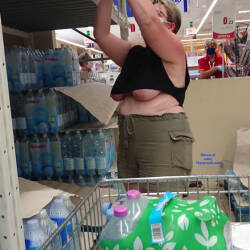 Pic #3 Petits Moments Voles En Courses - Big Tits, Public Exhibitionist, Flashing, Public Place, Amateur