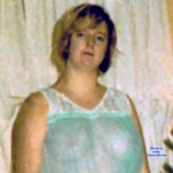 Pic #5 Naughty Slut - Big Tits, Brunette, Amateur