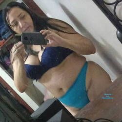 Pic #9 La Ama De Casa 2 - Big Tits, Brunette, Lingerie, Mature, Amateur