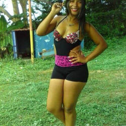 Pic #8 Daniela La Morena De Venezuela - Outdoors, Amateur