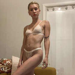 New Neighbor - Nude Friends, Lingerie, Amateur, Girls Stripping