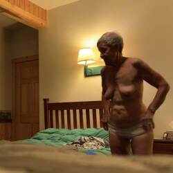 Pic #4 Dressing On Vacation - Topless Amateurs, Mature, Amateur, Medium Tits