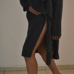 Pic #4 Showing A Bit - Big Tits, High Heels Amateurs, Mature, Amateur