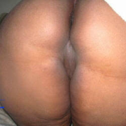 Pic #3 Fun Times With Friends - Shaved, Amateur